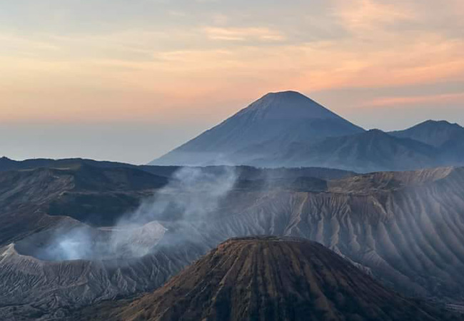 bromo-mountain