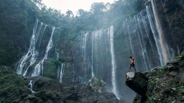 tumpak-sewu-waterfall